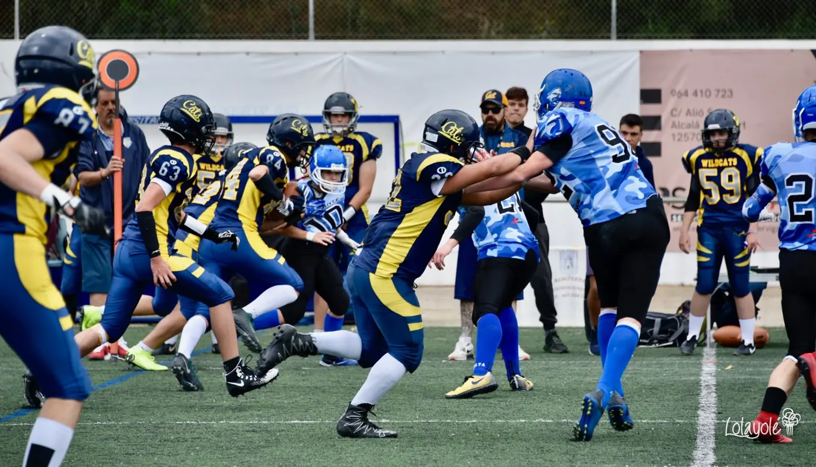 Partido de fútbol americano en categoría cadete en España